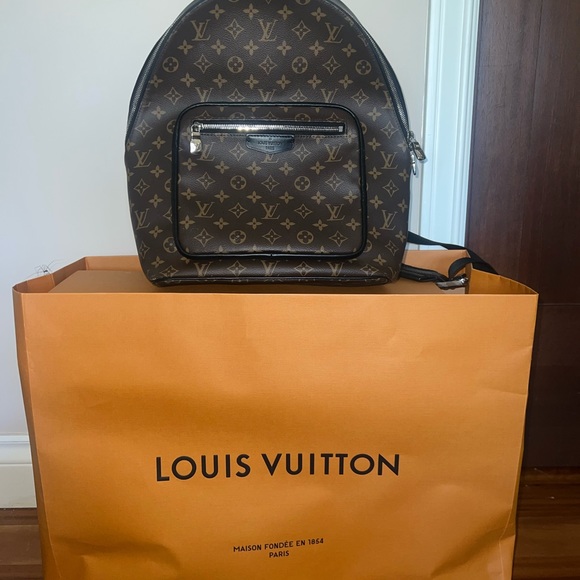 Louis Vuitton backpack classic monogram style - Picture 2 of 4